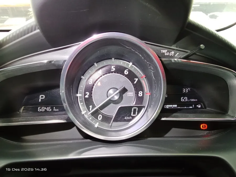 Foto Mobil Bekas Odometer Mazda 2 1.5 GT Skyactiv tahun 2015